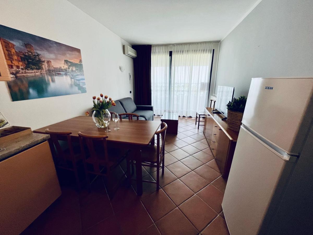 سيرمِيوني Residence Virgilio المظهر الخارجي الصورة