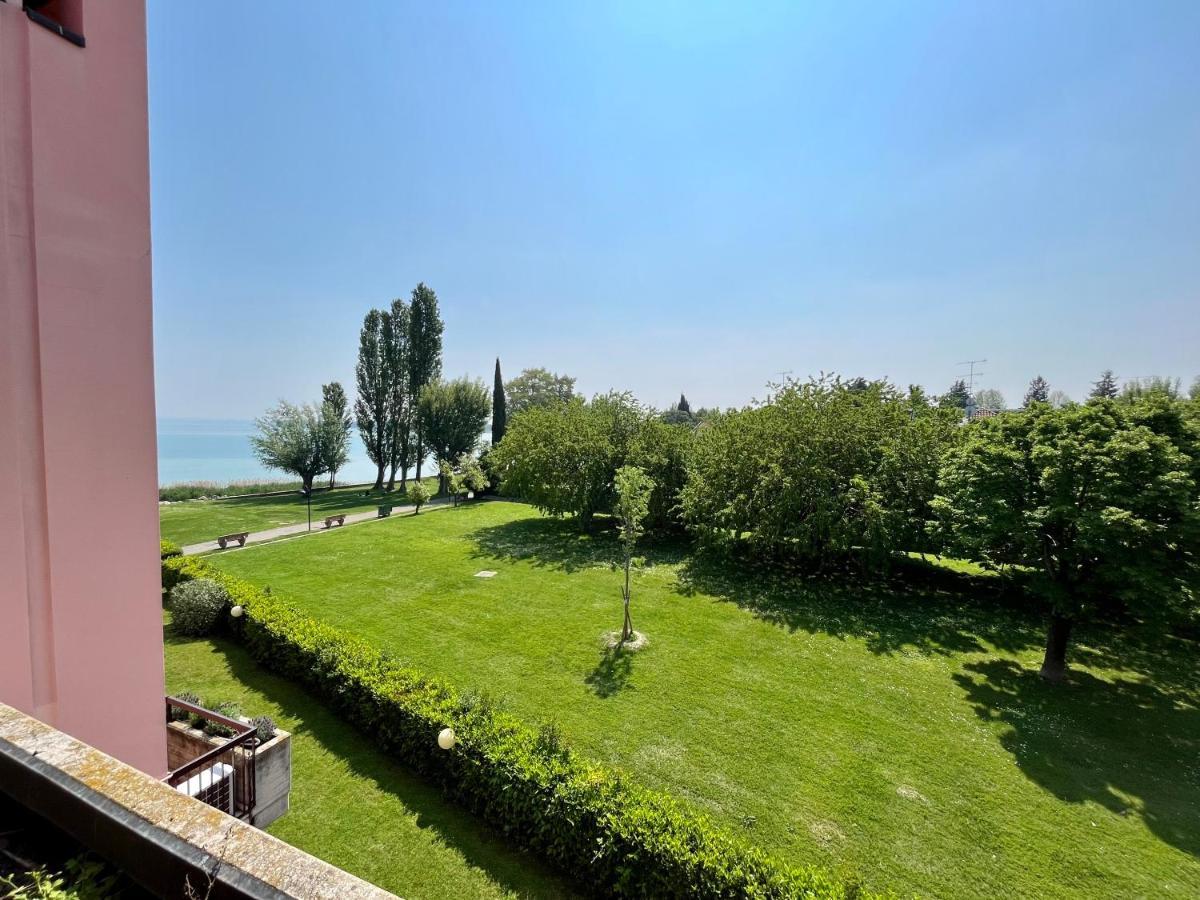 سيرمِيوني Residence Virgilio المظهر الخارجي الصورة