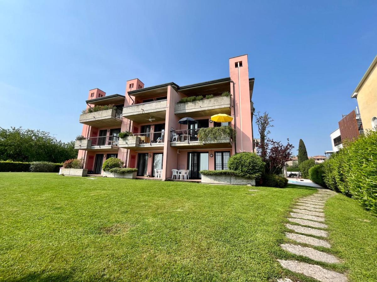 سيرمِيوني Residence Virgilio المظهر الخارجي الصورة