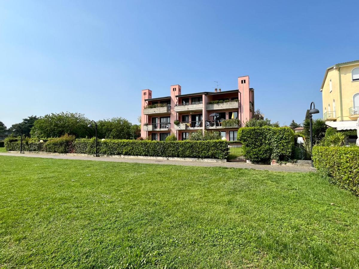 سيرمِيوني Residence Virgilio المظهر الخارجي الصورة