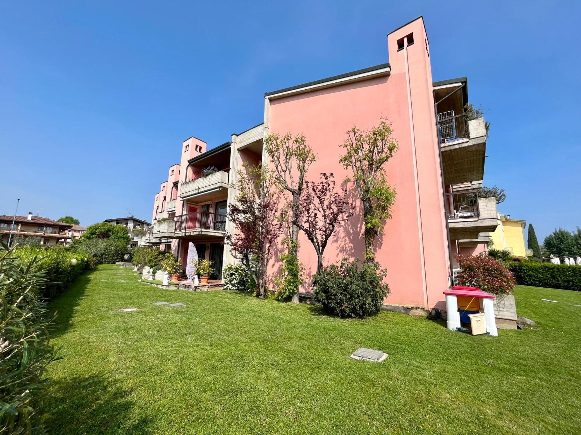 سيرمِيوني Residence Virgilio المظهر الخارجي الصورة